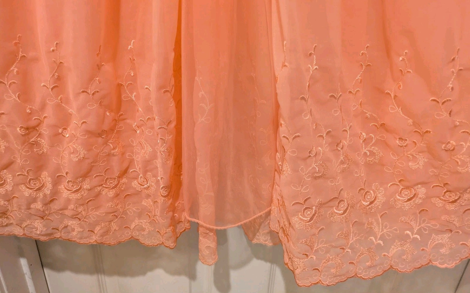 Vtg 50s Jenelle of California DBL Chiffon Sheer Ruffles Peach Robe Sz Petite