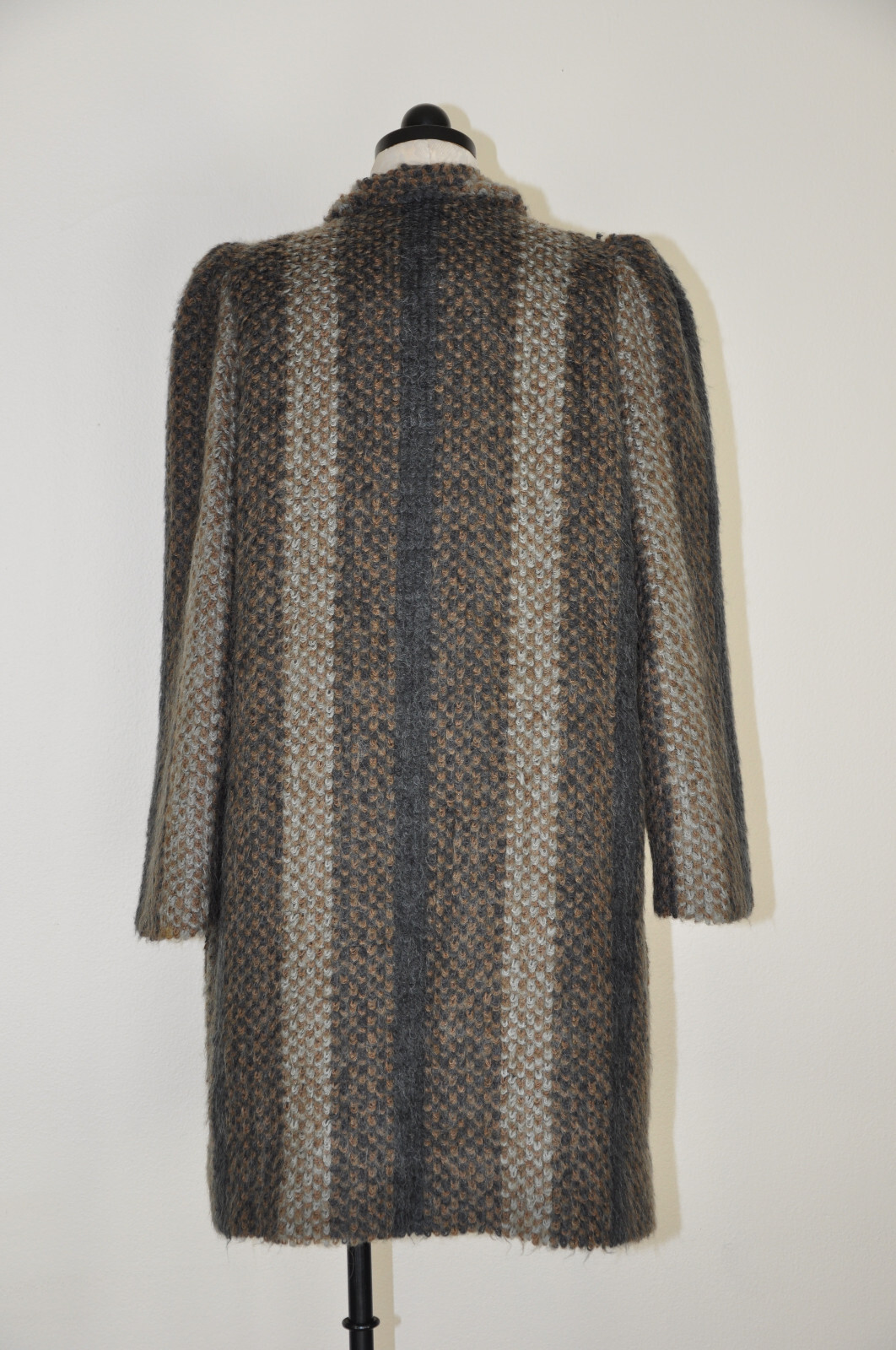 Vintage 80s Gray Wide Stripe Wool Boucle Loop Knit Puff Sleeve Wrap Coat Women M