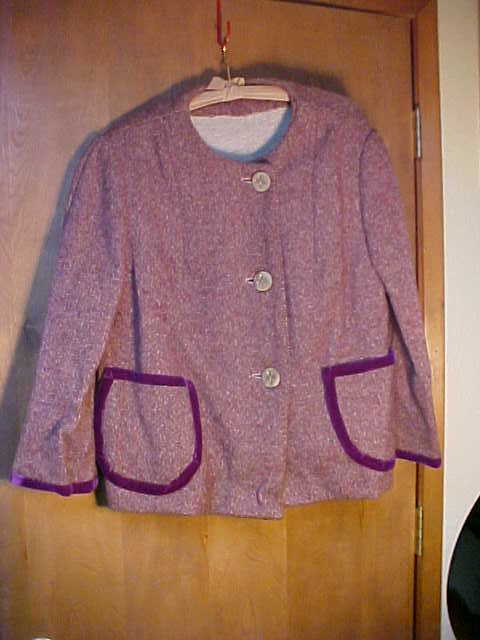 Beautiful Vintage Burgundy Tweed Button Front Jacket