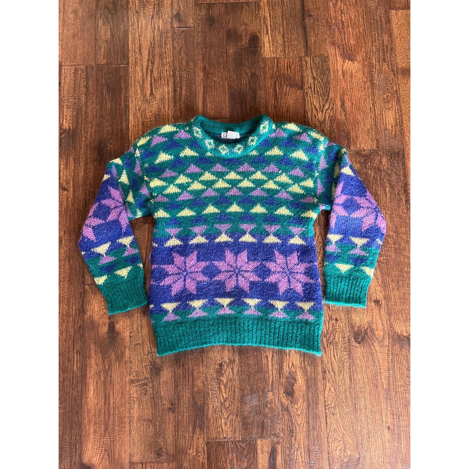 Vintage Knit Pullover Sweater – All Over Geometric Pattern – Gallagher – Small