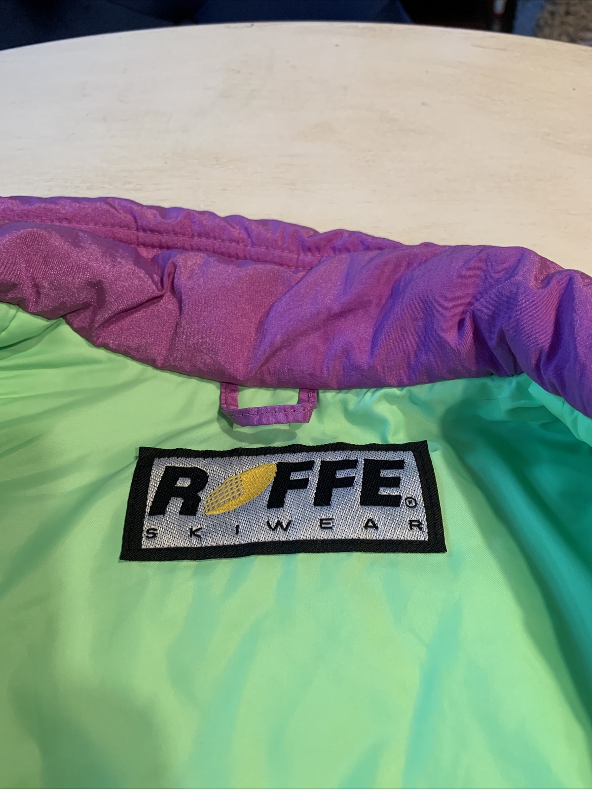 Vintage Roffe Skiwear Women’s Retro Multicolor Ski Snowboard Jacket Size 12 USA