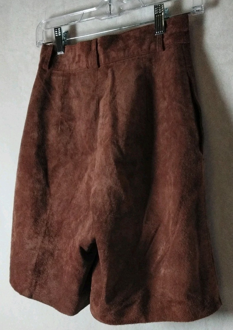 David Hollis Vintage Y2K Brown Suede Leather High Waisted Pleated Shorts SZ 6