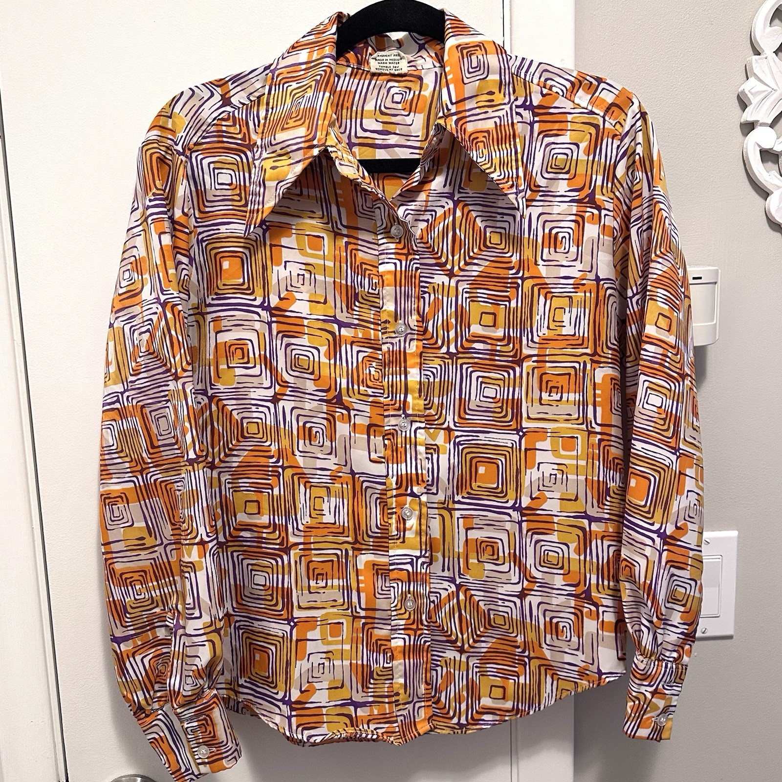 Vintage 70s Joyce Lane Womens Button Up Shirt M Orange Purple Abstract Geometric
