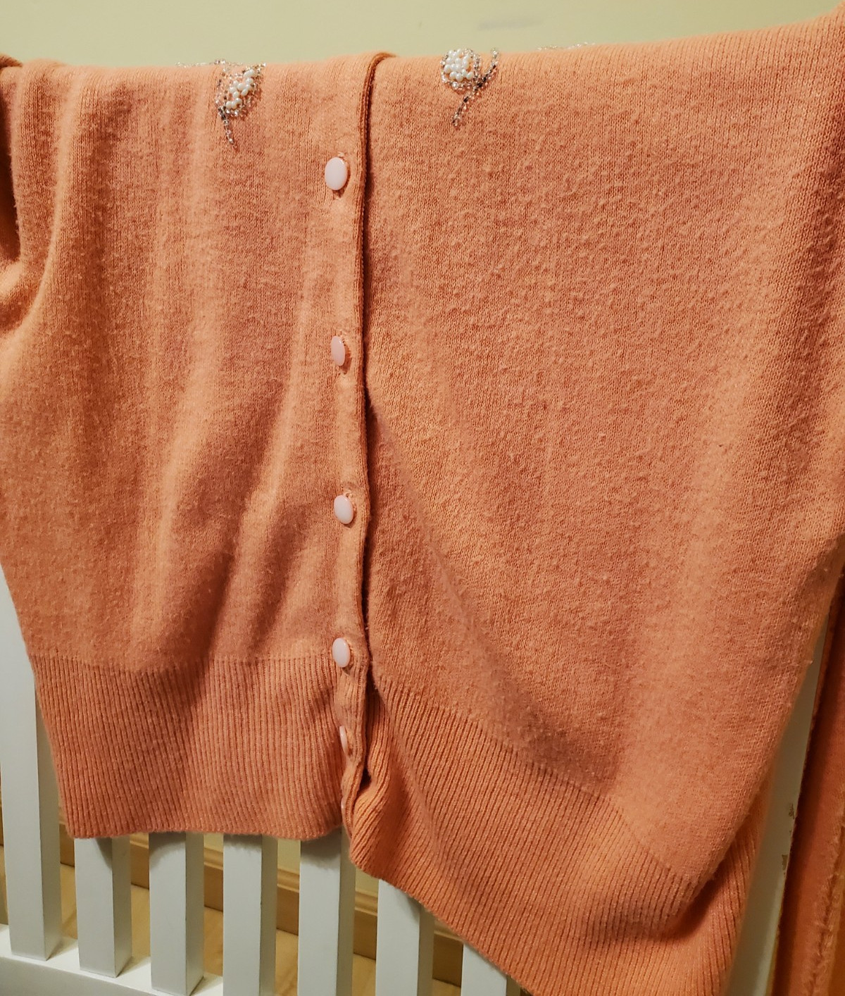 Vintage 1950s Floral Beaded Cardigan, Coral Pink MCM rockabilly VLV