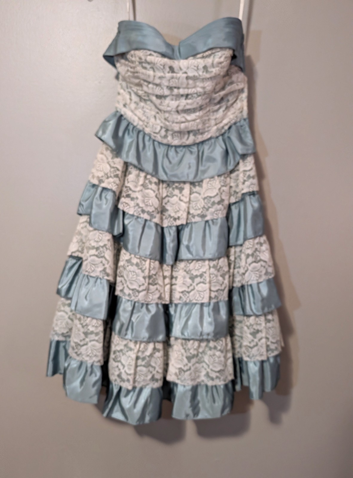 Betsey Johnson Tea Party Lace Tulle Teal Ruffle Prom Dress Size 4 w/ Accessories