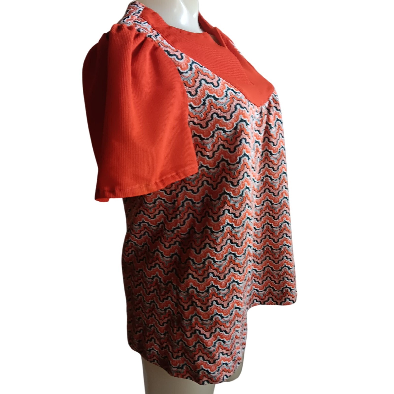 True Vintage Hippy Top Medium 1OF1 Zigzag Tunic Puff Sleeves Keyhole Neckline