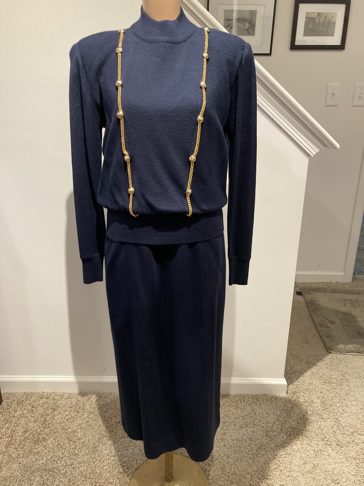 LOVELY VTG CIAO LTD NAVY BLUE KNIT DRESS w GOLD CHAIN ACCENTS – SZ 4