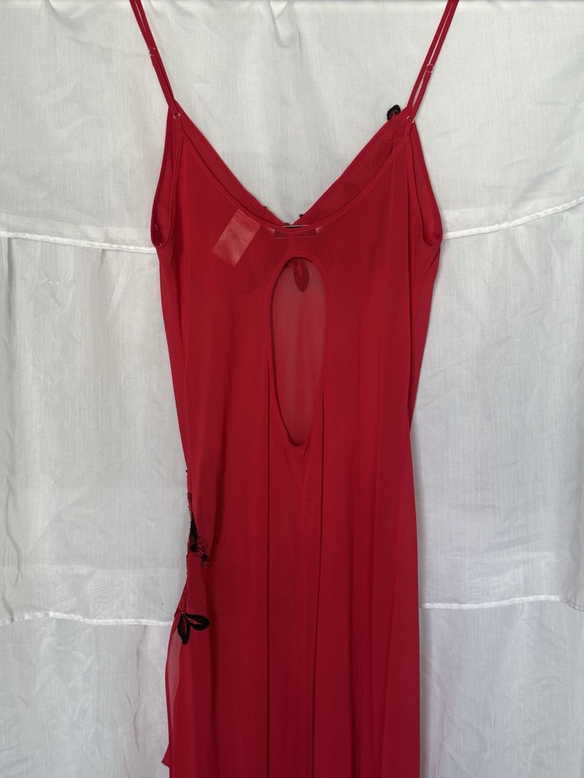 Vintage Delicates Sheer Floral Nightgown with Cutout Back, Women’s Size medium
