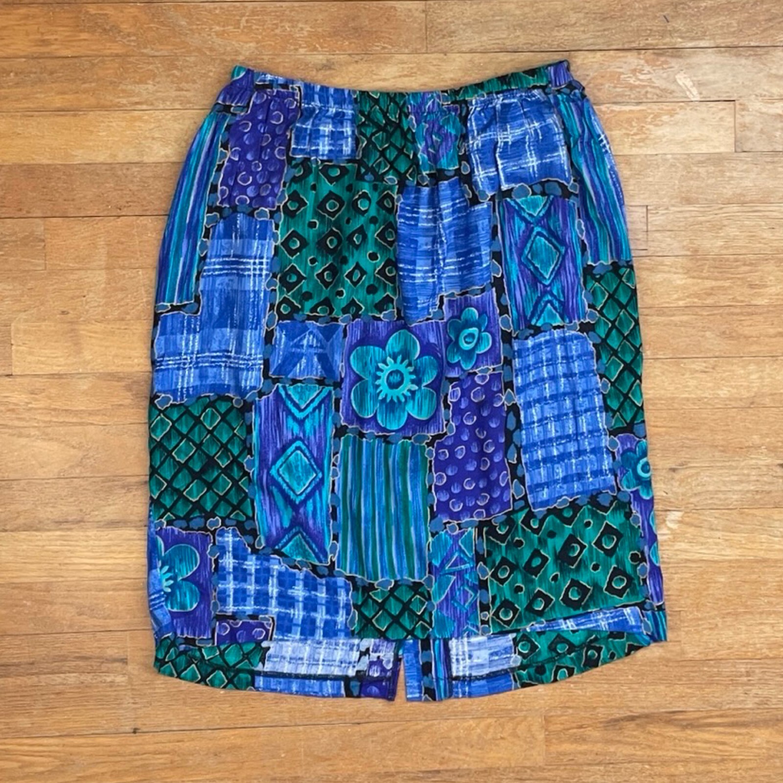 Vintage Abstract Mixed Floral Print Skirt Size XL/1X (18WP) 32-35″ Waist 1990s