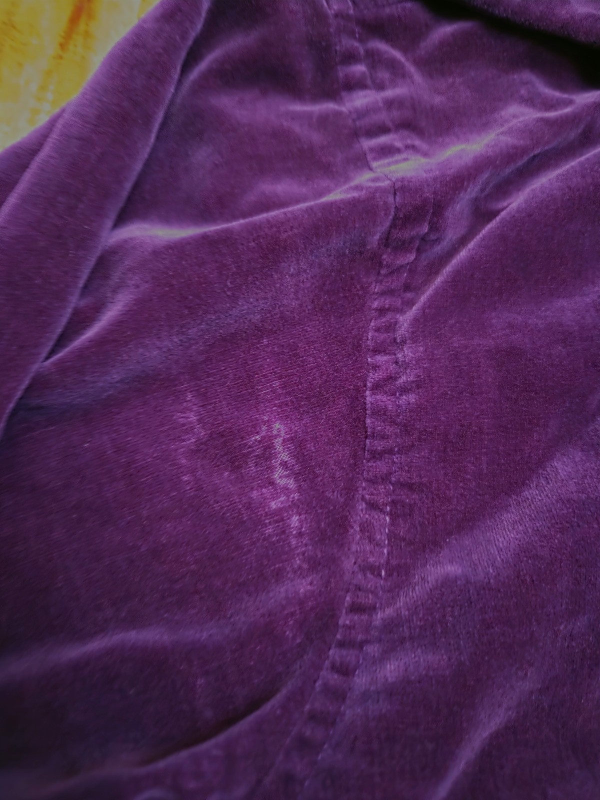 Vintage Velour Collared V-Neck Pullover Sweatshirt, Purple Gold 80s/90s Small