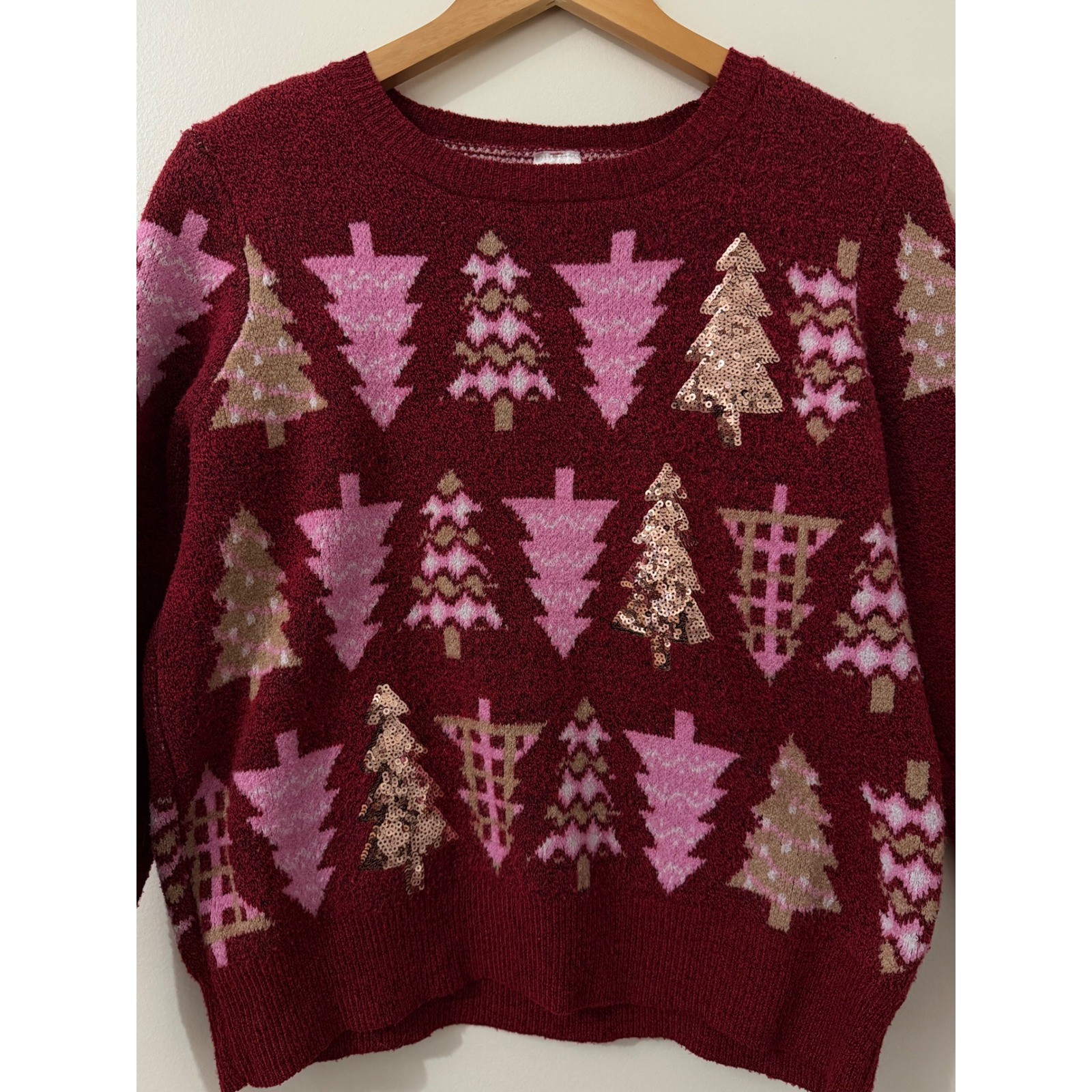 Holiday Time Burgundy Pink Christmas Tree Gold Sequin Sweater L Cozy Ugly Party