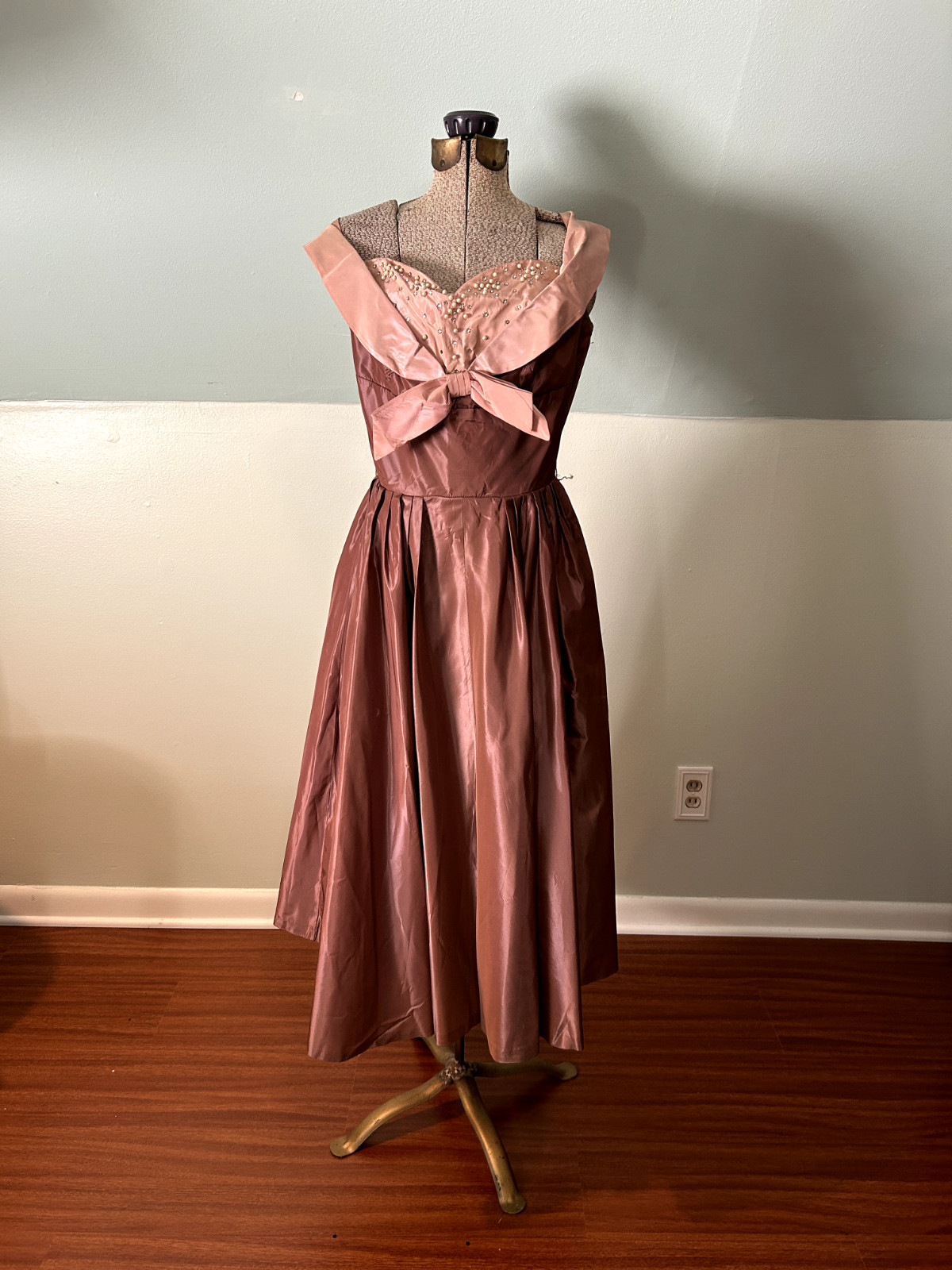 Incredible 1940s Taffeta Acetate Rhinestone Pearl Rose Pink Bustier Gown Bolero
