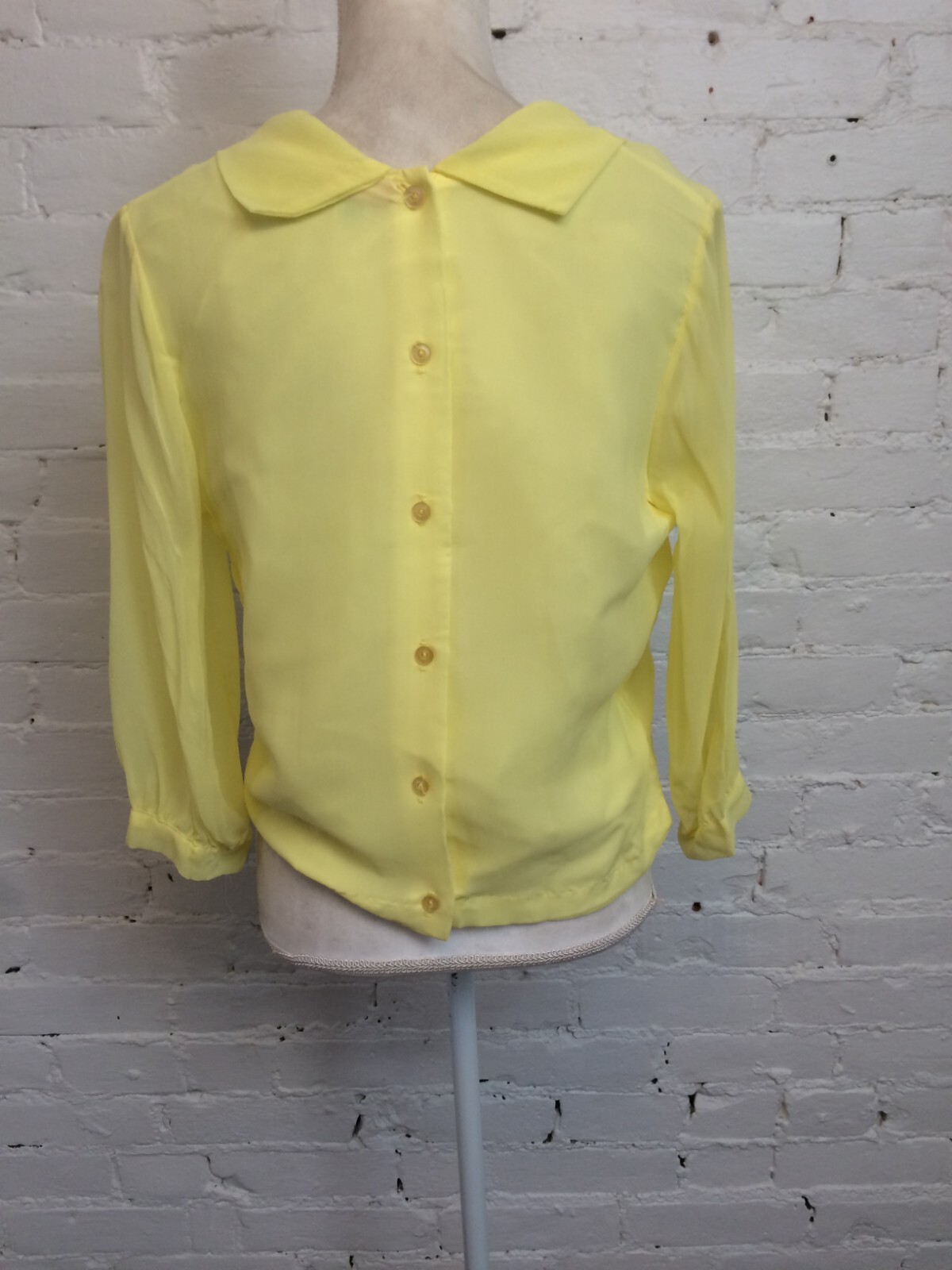 Collegiana vintage 60s 3/4 sleeve tie neck crepe blouse yellow small secretary