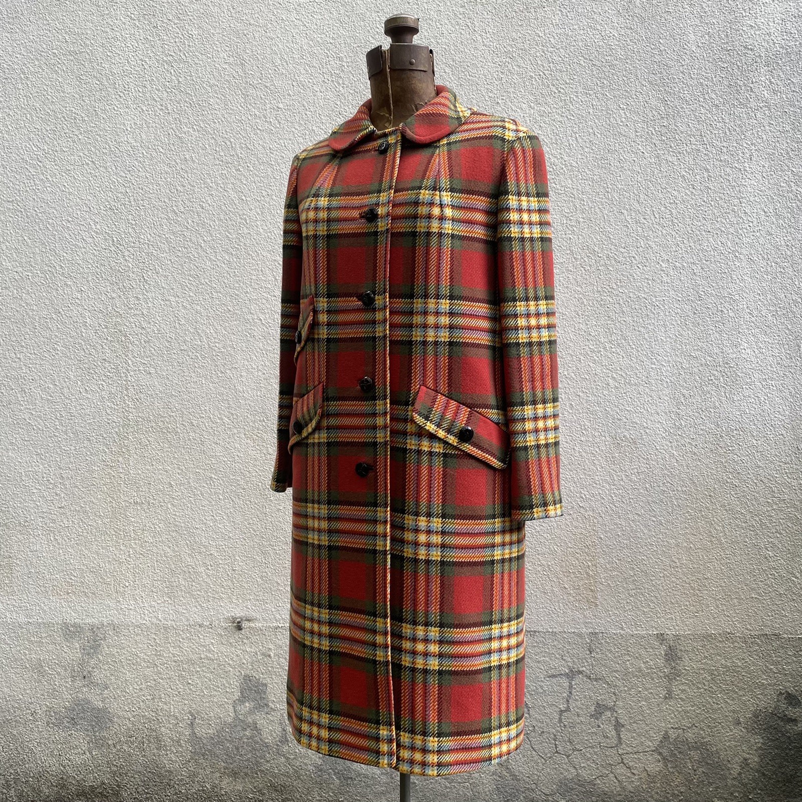 Vintage 1950s Pendleton 100% Virgin Wool Red Plaid Multi Color Town Coat S/M