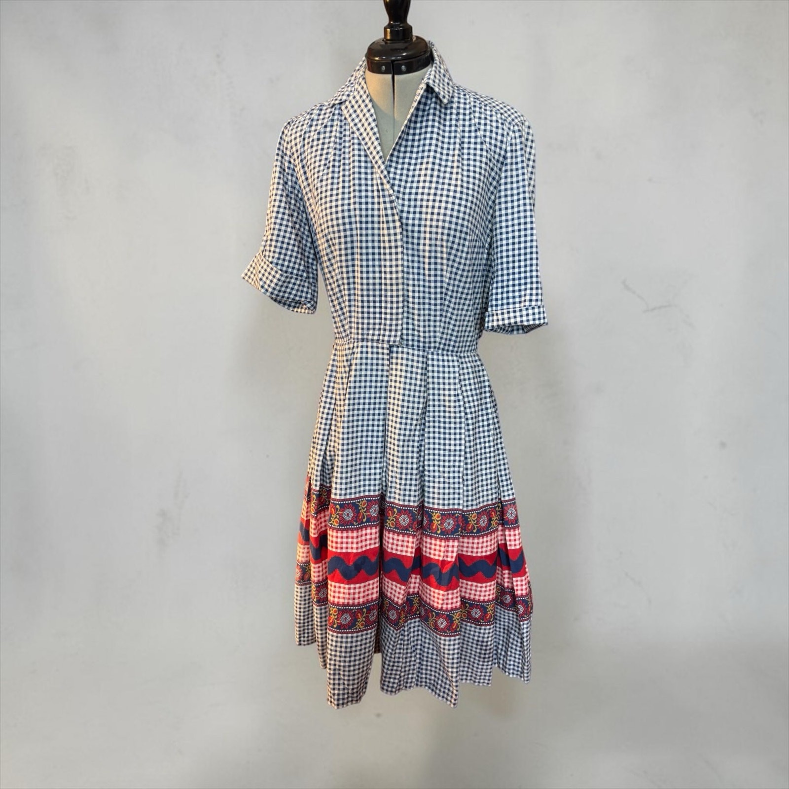 Gingham Shirtwaist Dress Red Border Prairie 70s Cottagecore Fit & Flare USA