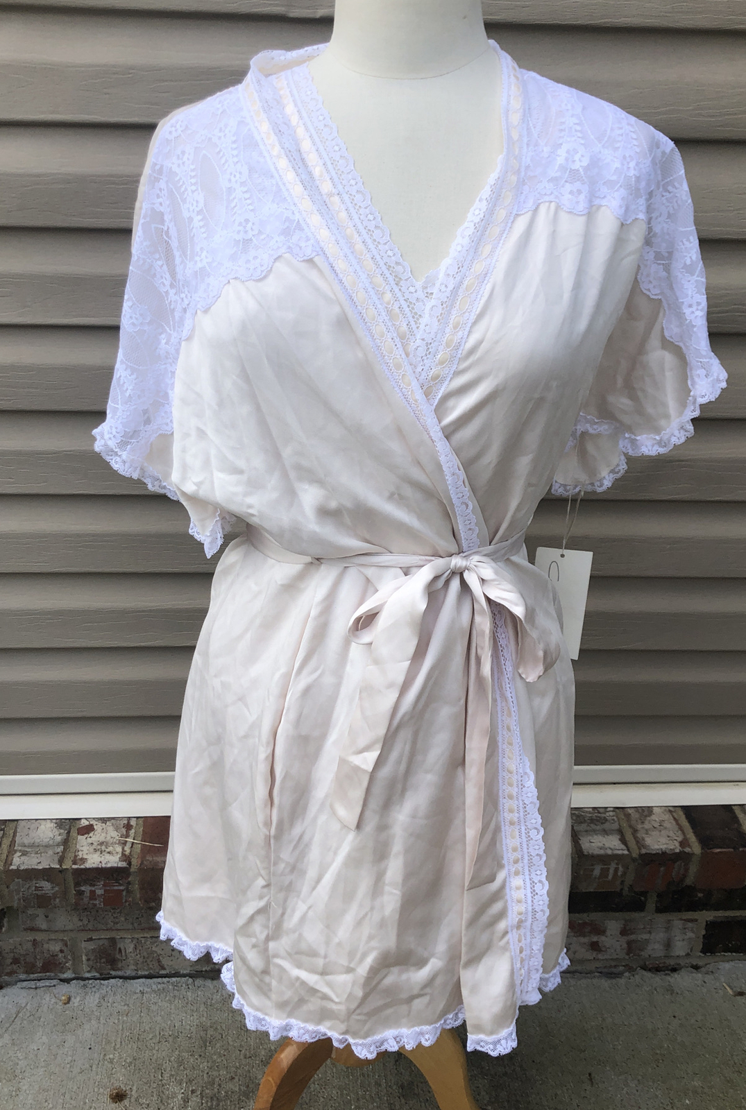 Vintage CAROLE HOCHMAN Satin Gown & Robe With Tags USA Made Large Nightie Lace