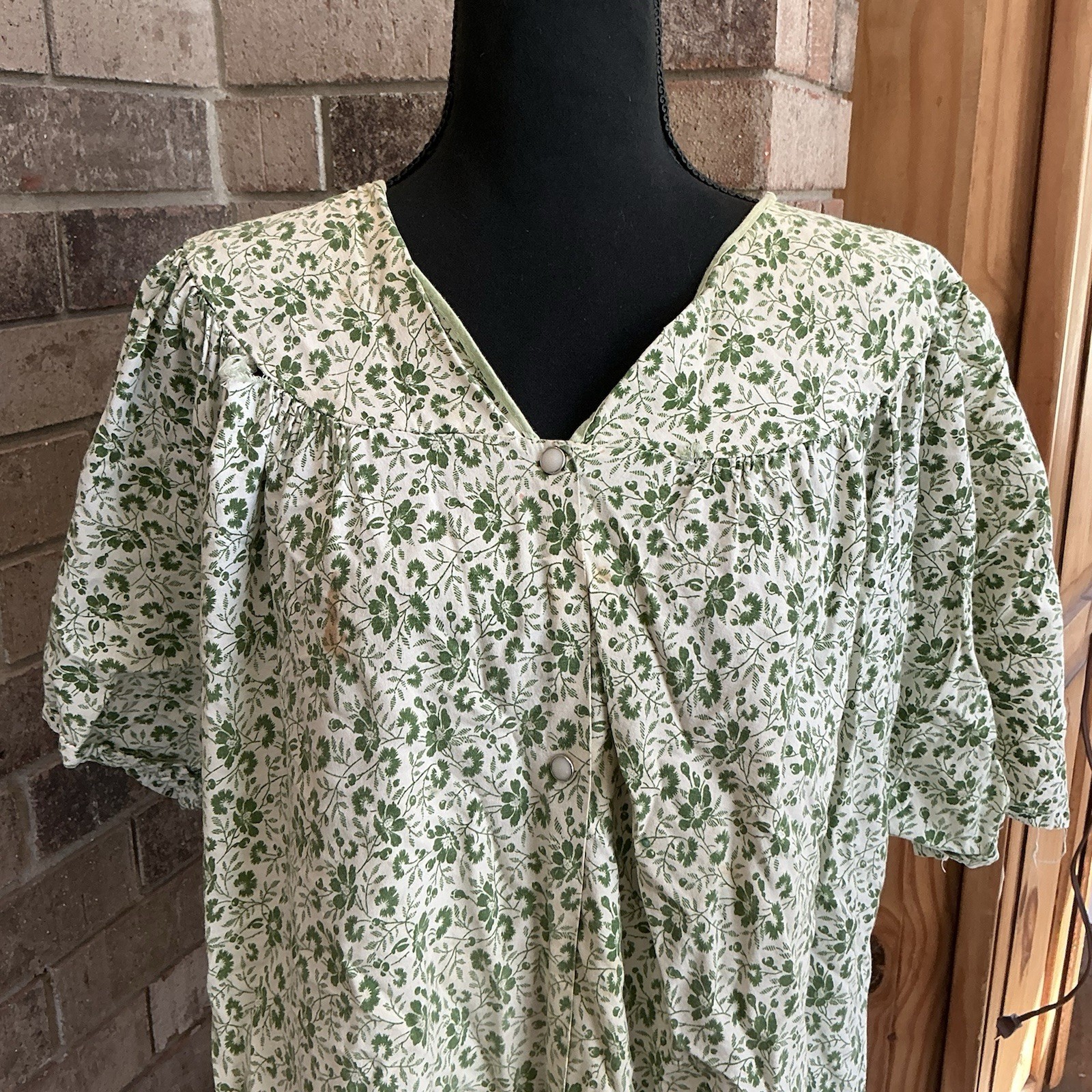 VTG Floral Snap Front Housecoat Duster Robe Green Short Sleeve Plus Size 1X 32C7