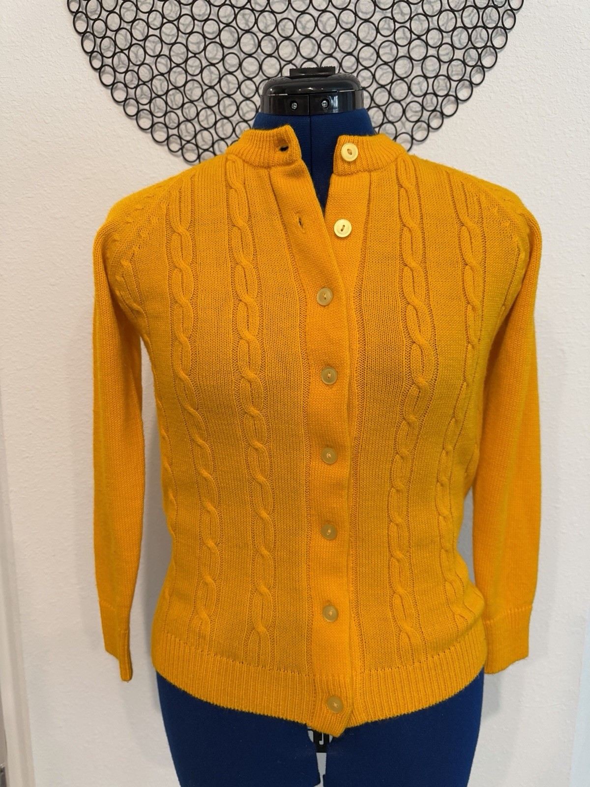 Women’s Vtg 70’s 80’s Cardigan Gold / Yellow Size Small Sweater Uniform