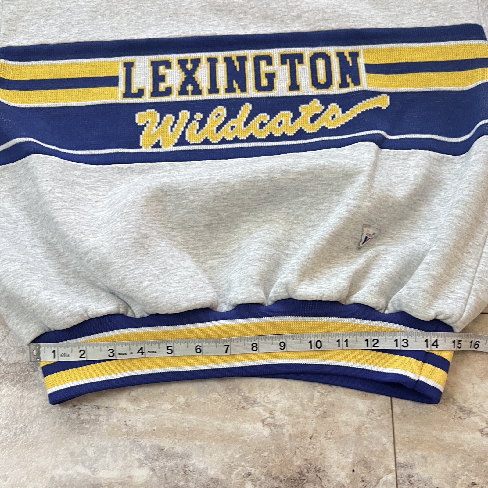 Vintage Lexington Wildcats Varsity Spirit Fashions Sweater Knit Accents USA Sz M