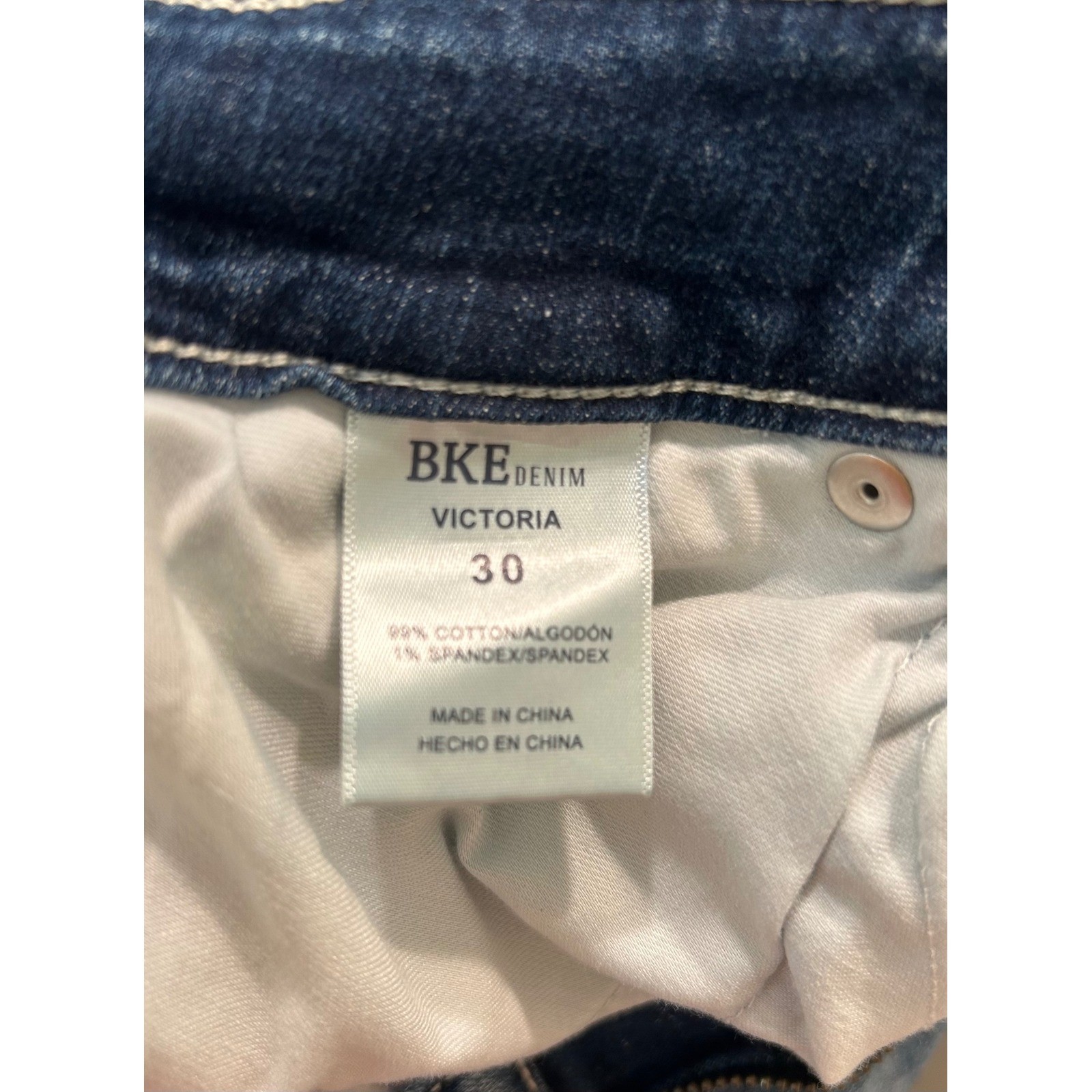 BKE Womens 30 Victoria Denim Distressed Short Jean Shorts