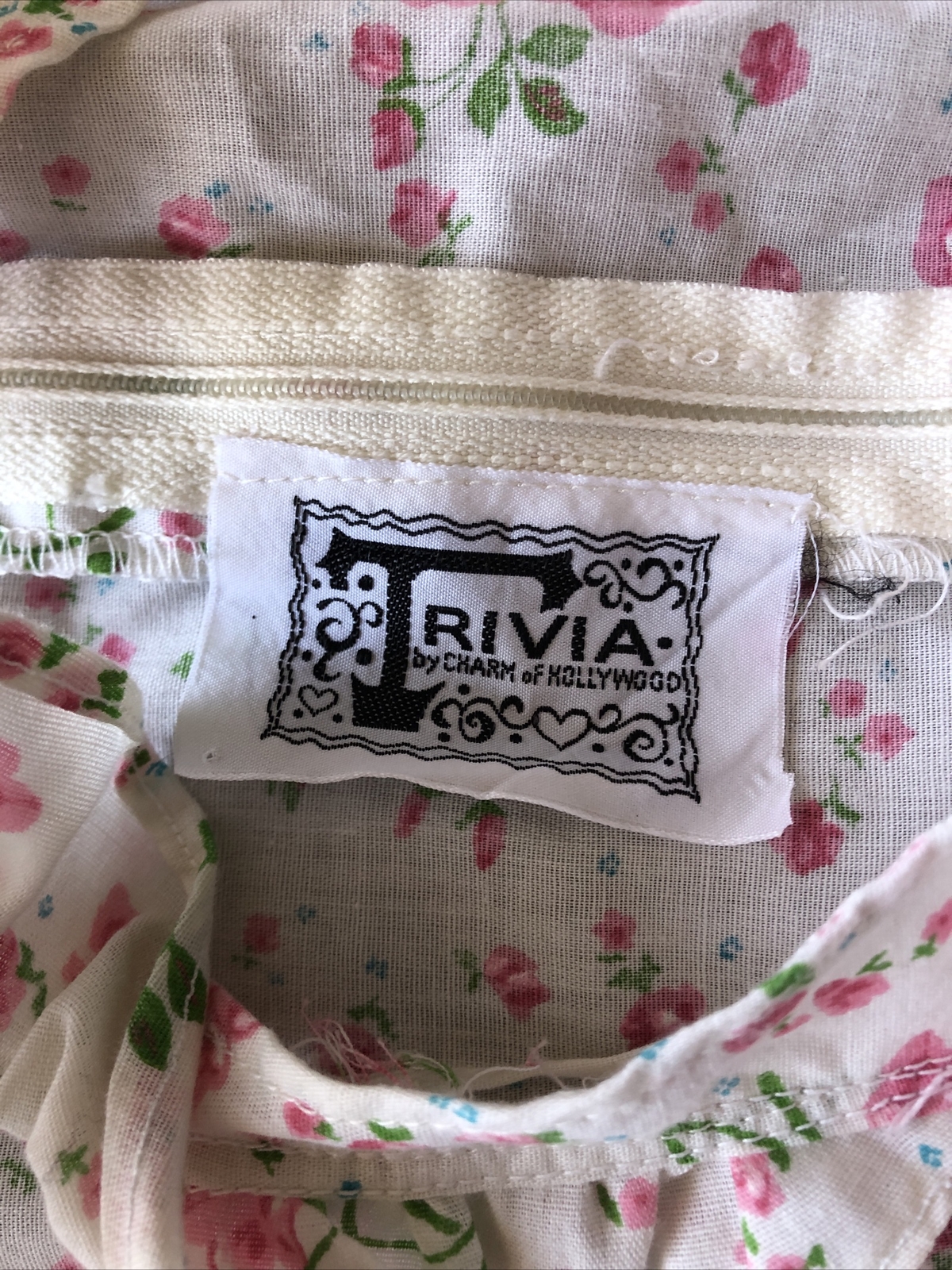 Vintage Trivia Charm Of Hollywood Prairie Dress Floral Roses White Cottagegore