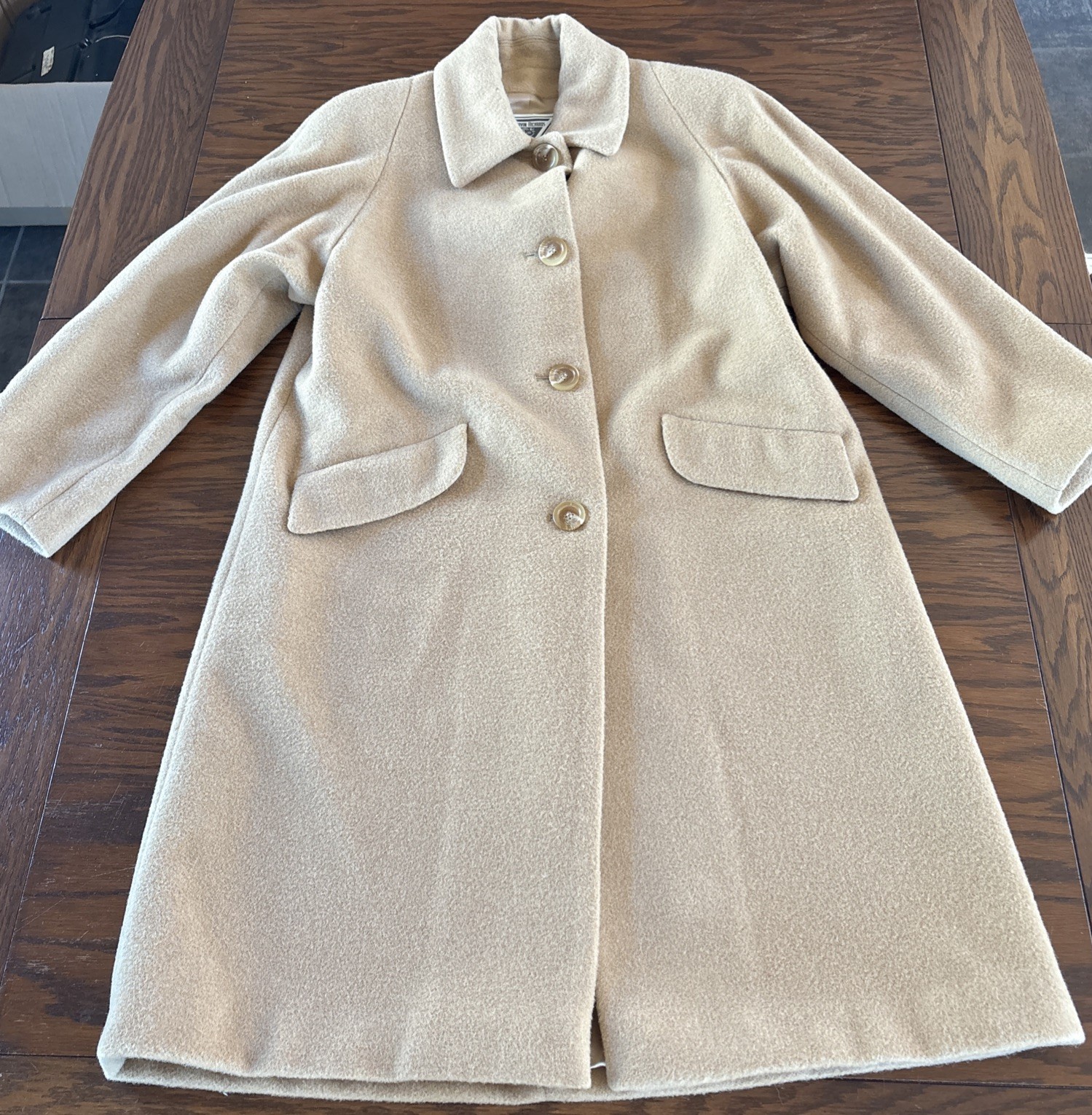 Vintage Marvin Richard’s 100% Camel Hair Coat Size 6