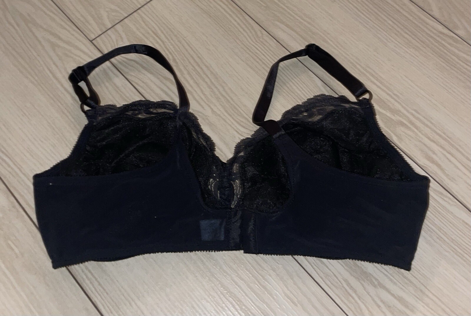 Vintage Vtg Vanity Fair 75-218 Soft Cup Bra Wire Free Womens 36C Black