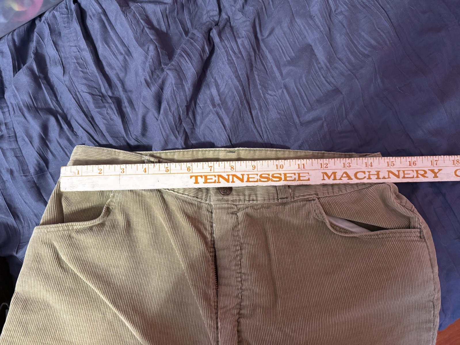 Vintage 1960s Turtle Bax Pants Corduroys Tan olive. No tag size.Read Description