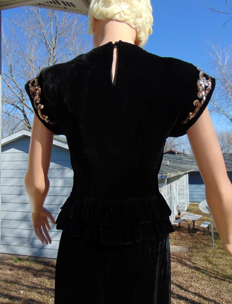 VTG 40s Black Silk Velvet Wide Leg Pants & Sequin Top Sm 26W