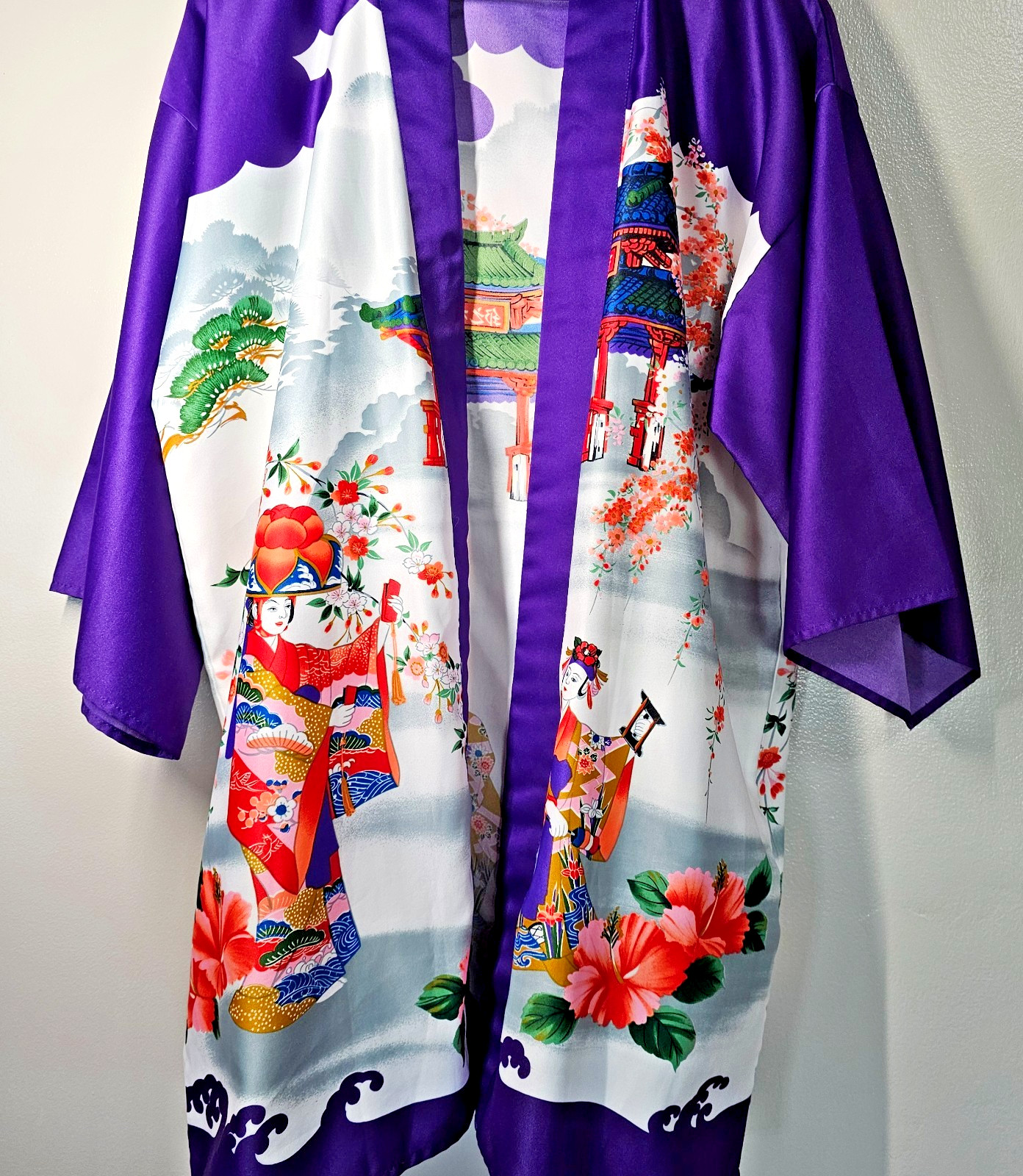 Vtg Ichiban Japanese Kimono Robe Purple Geisha Pagoda Satin NWOT Made in Japan