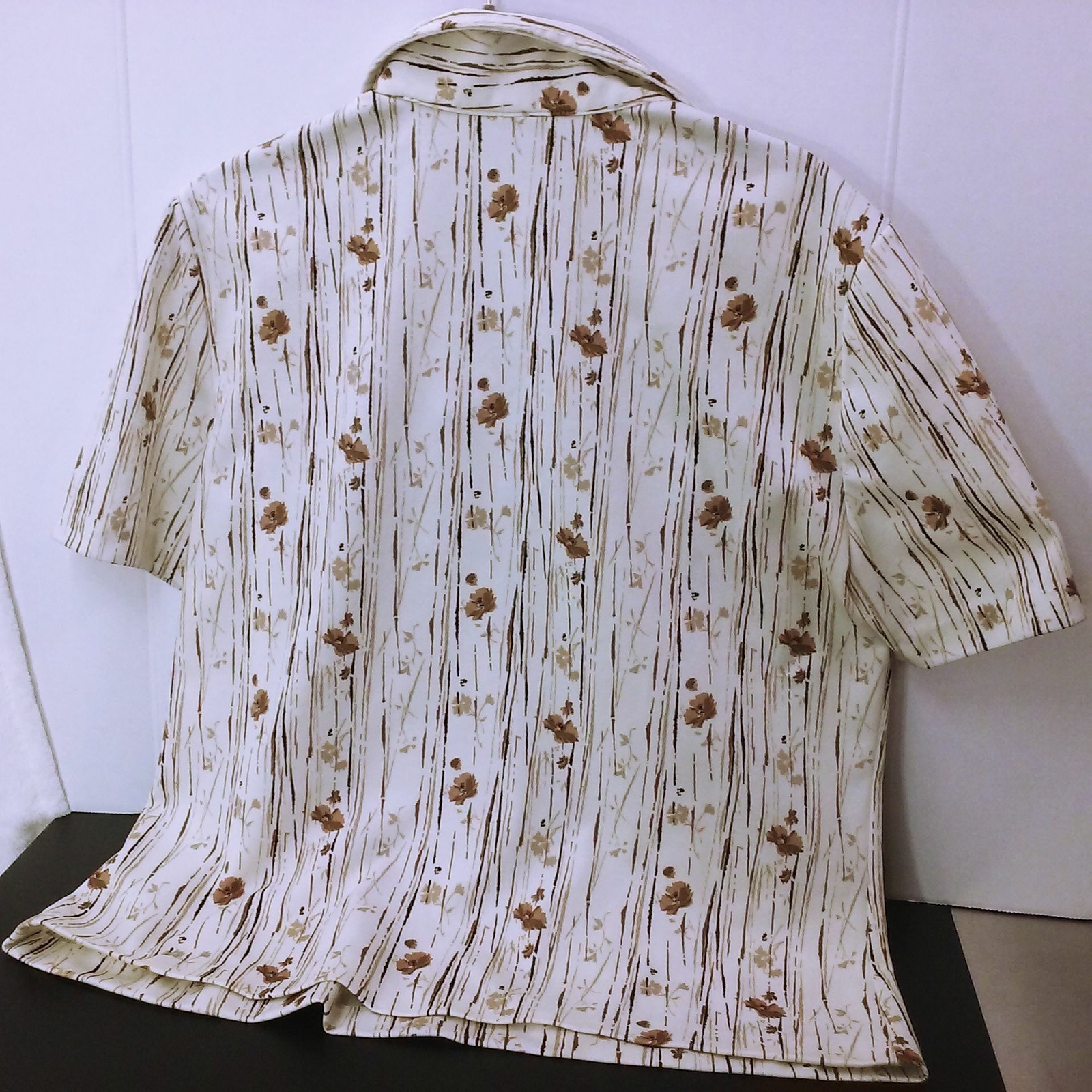 Vintage 70s 80s KoKo Knits of California Polo Top Polyester sz-L Abstract Floral