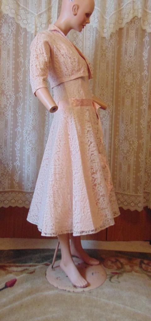 VTG 50s Pink Chantilly Lace & Satin Dress Jacket & Crinoline Slip 26W