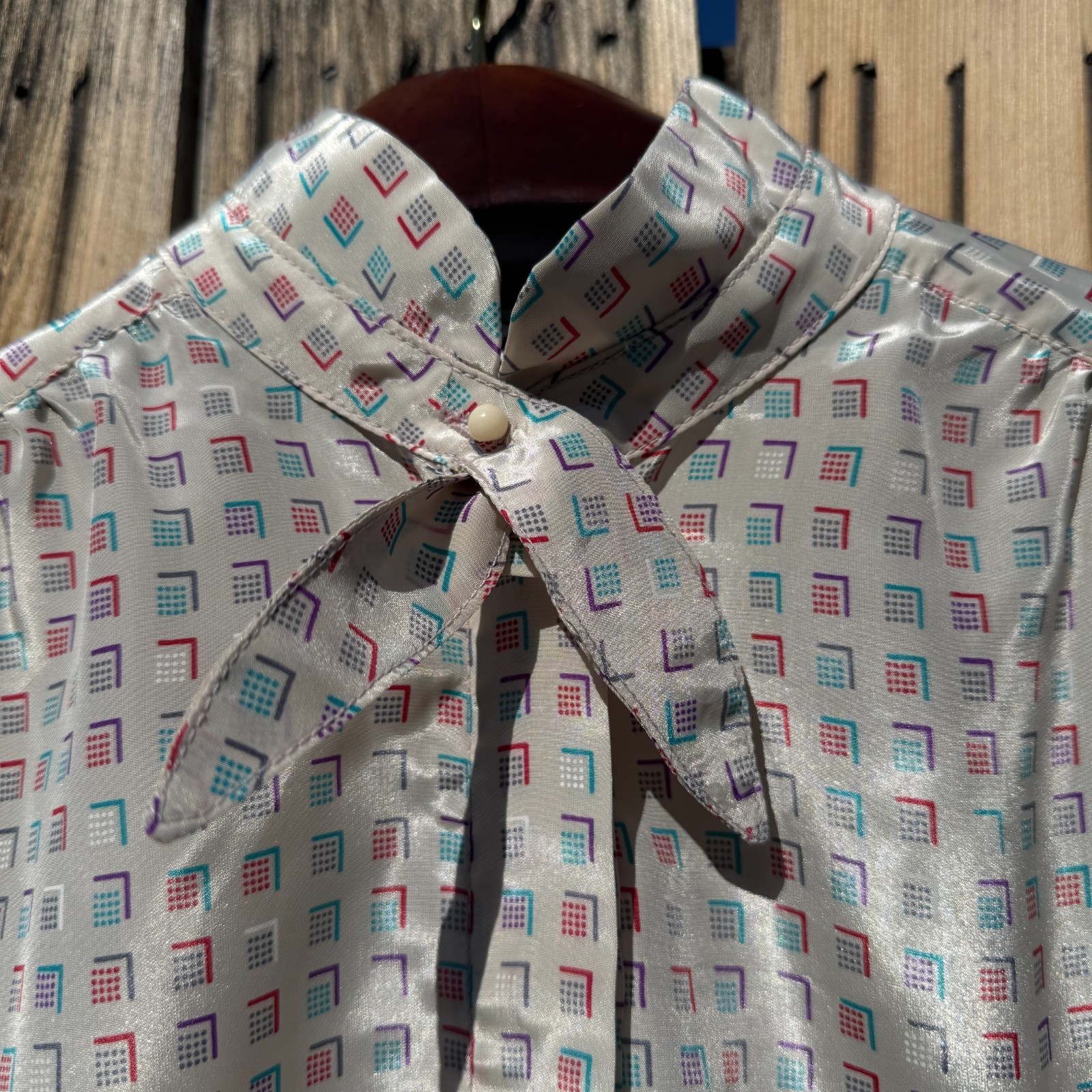 PRICE FIRM Vintage Secretary Blouse 80s Alexandria Square Printed Bow | Size S/M