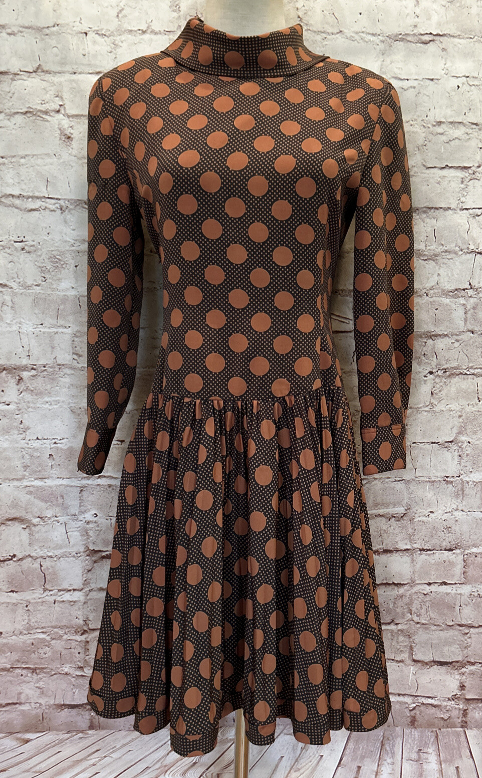 Vintage Womens Dress Swiss Polka Dot Pleated Drop Waist Dress Brown *Chest 32*