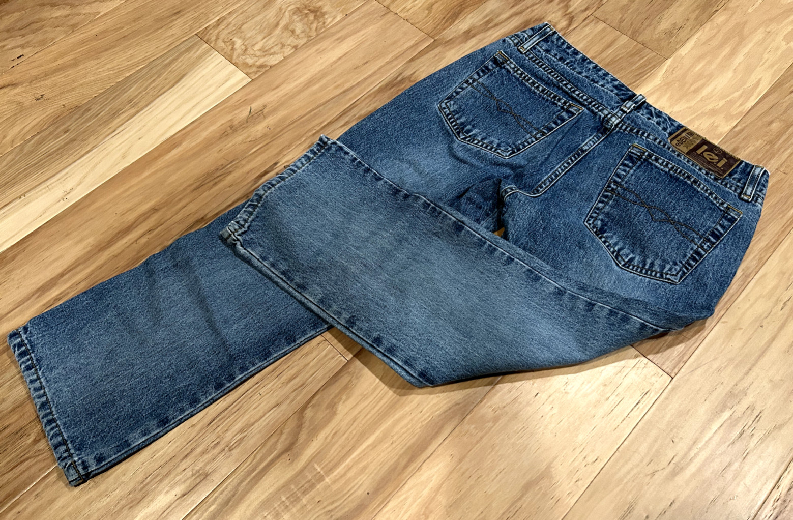 Vintage Y2K LEI Cropped Jean Capris With Button Fly Medium Wash Low Rise Size 5