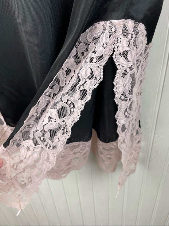 Vintage 60s Erica Loren Black Cream Lace Tunic Nightie Lingerie Top Coquette