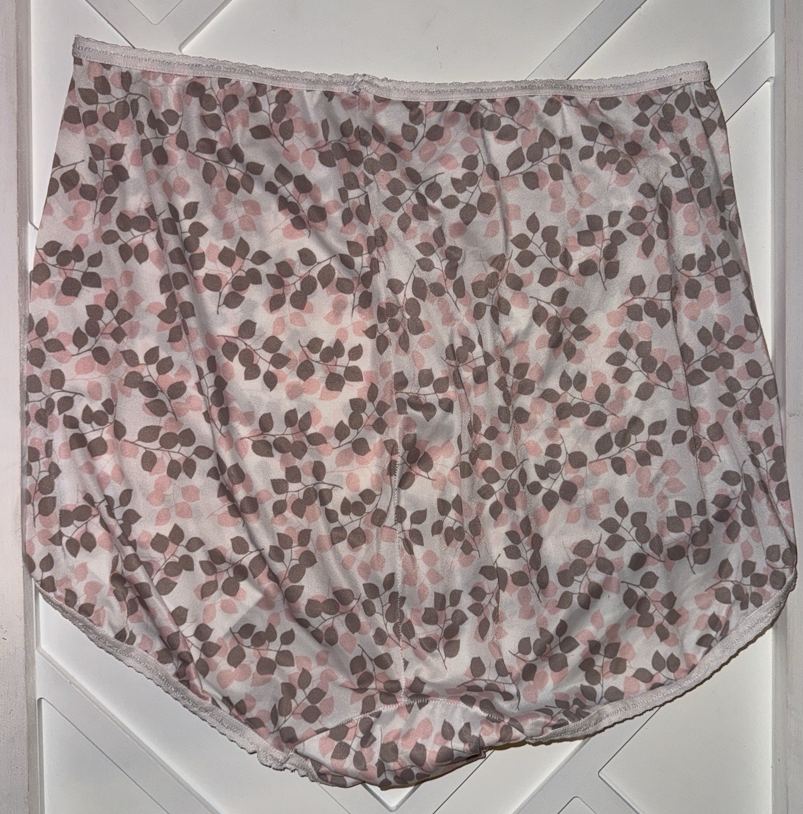 Vintage Bali Panties Granny High Waisted Women’s Size 9 / 2XL Multicolor