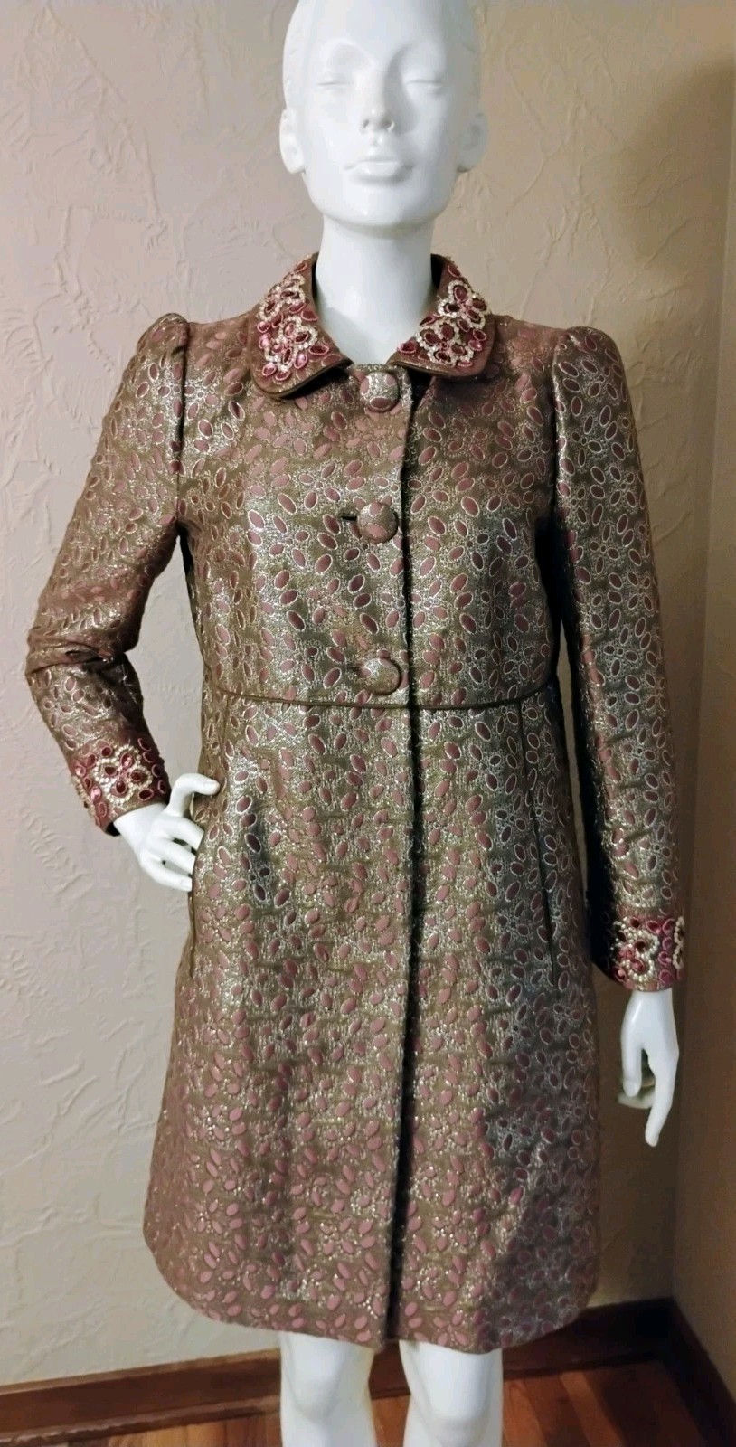 VTG „Red VALENTINO S.p.A” Gold & Purple Metallic Brocade Coat IT 46 or US 8-10