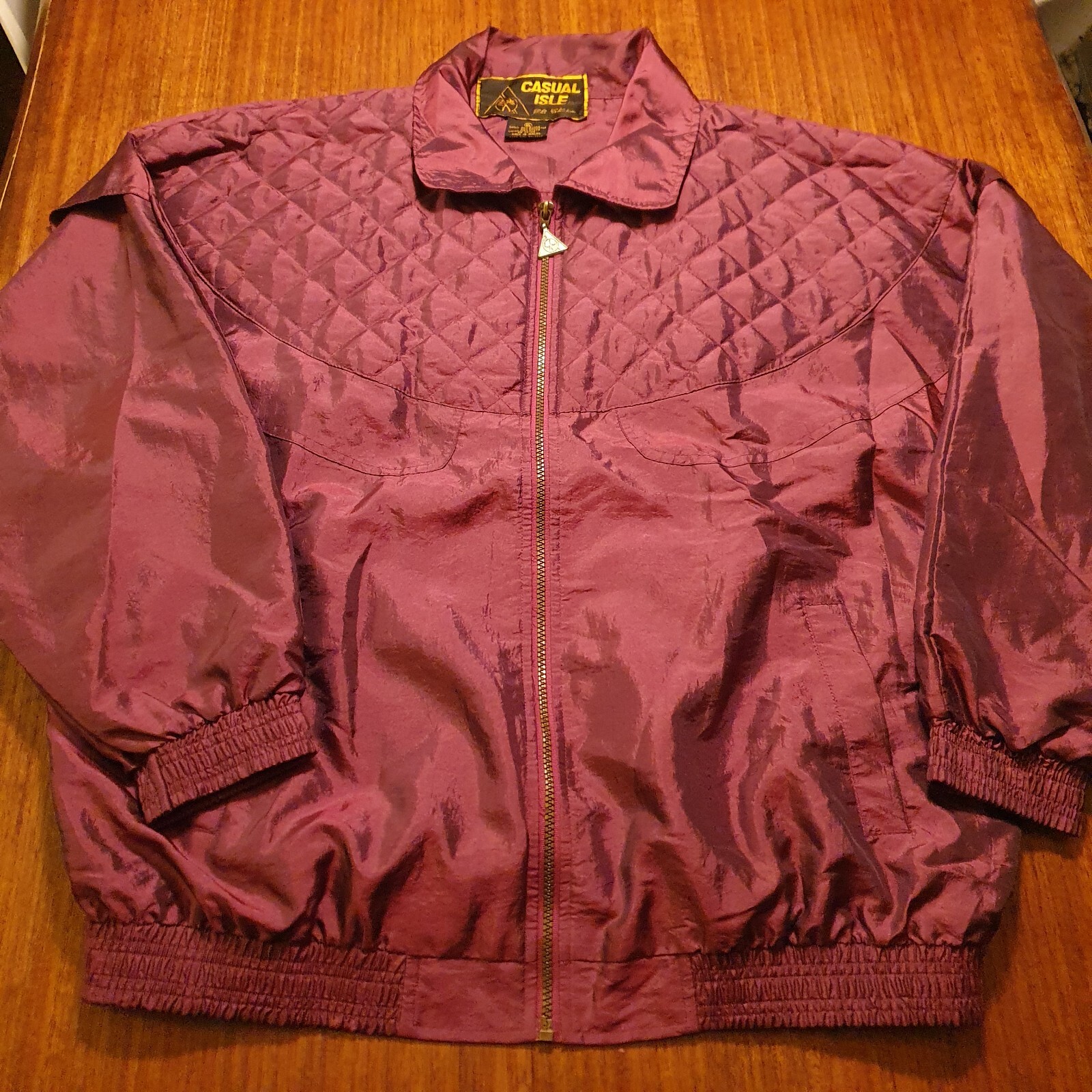 Vintage 80’s Casual Isle XL Burgundy Wine Windbreaker Iridescent Jacket