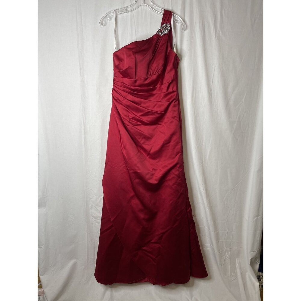 Davids Bridal Dress Red One-Shoulder Women’s Size 8 Rhinestones Back Lace