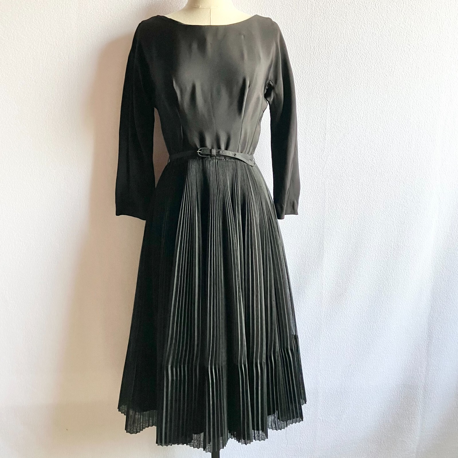 Vintage 1950s l”Aiglon Black Fit & Flare Pleated Dress