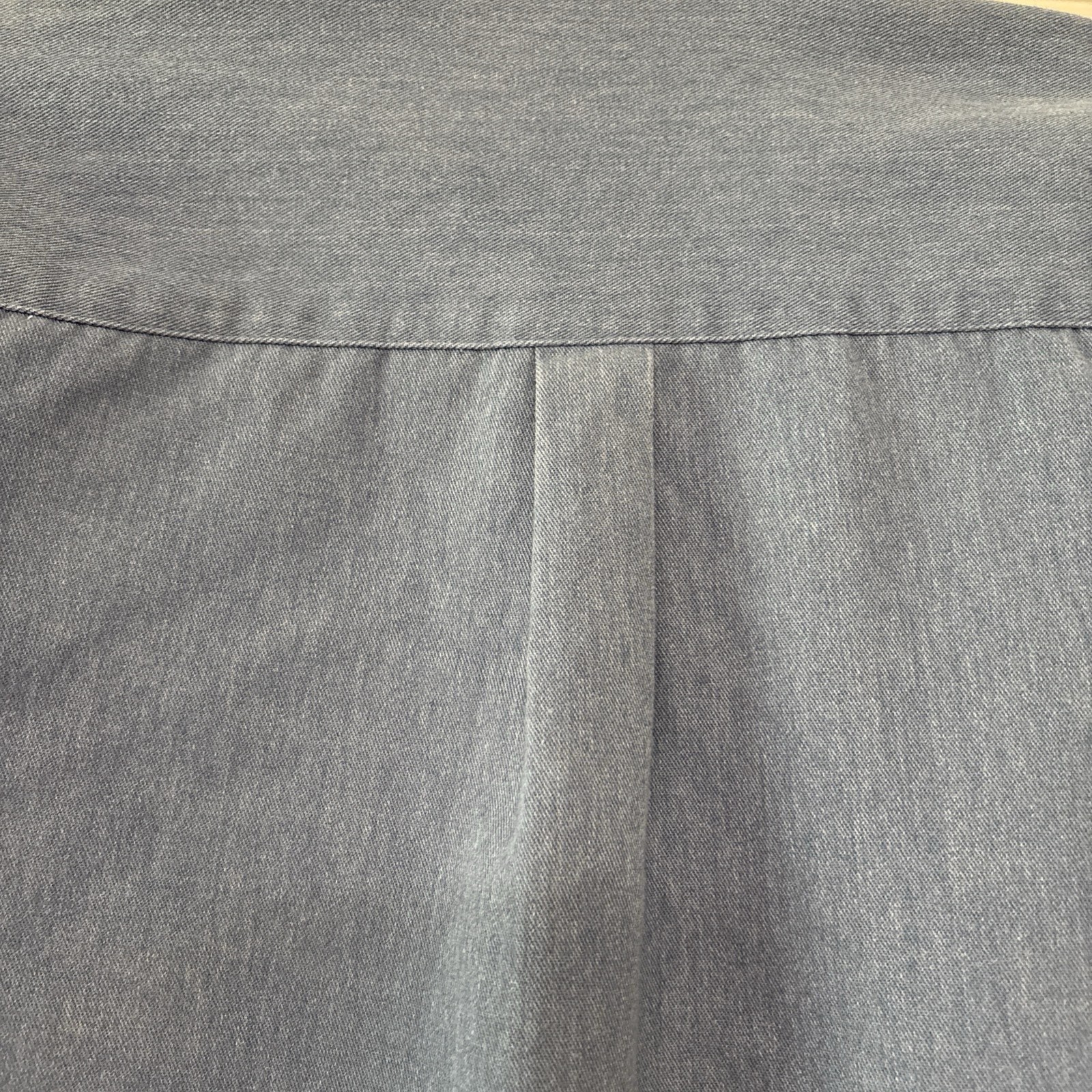Vintage Bon Worth Woman’s Embroidered Denim Long Sleeve Button Up Shirt M Petite