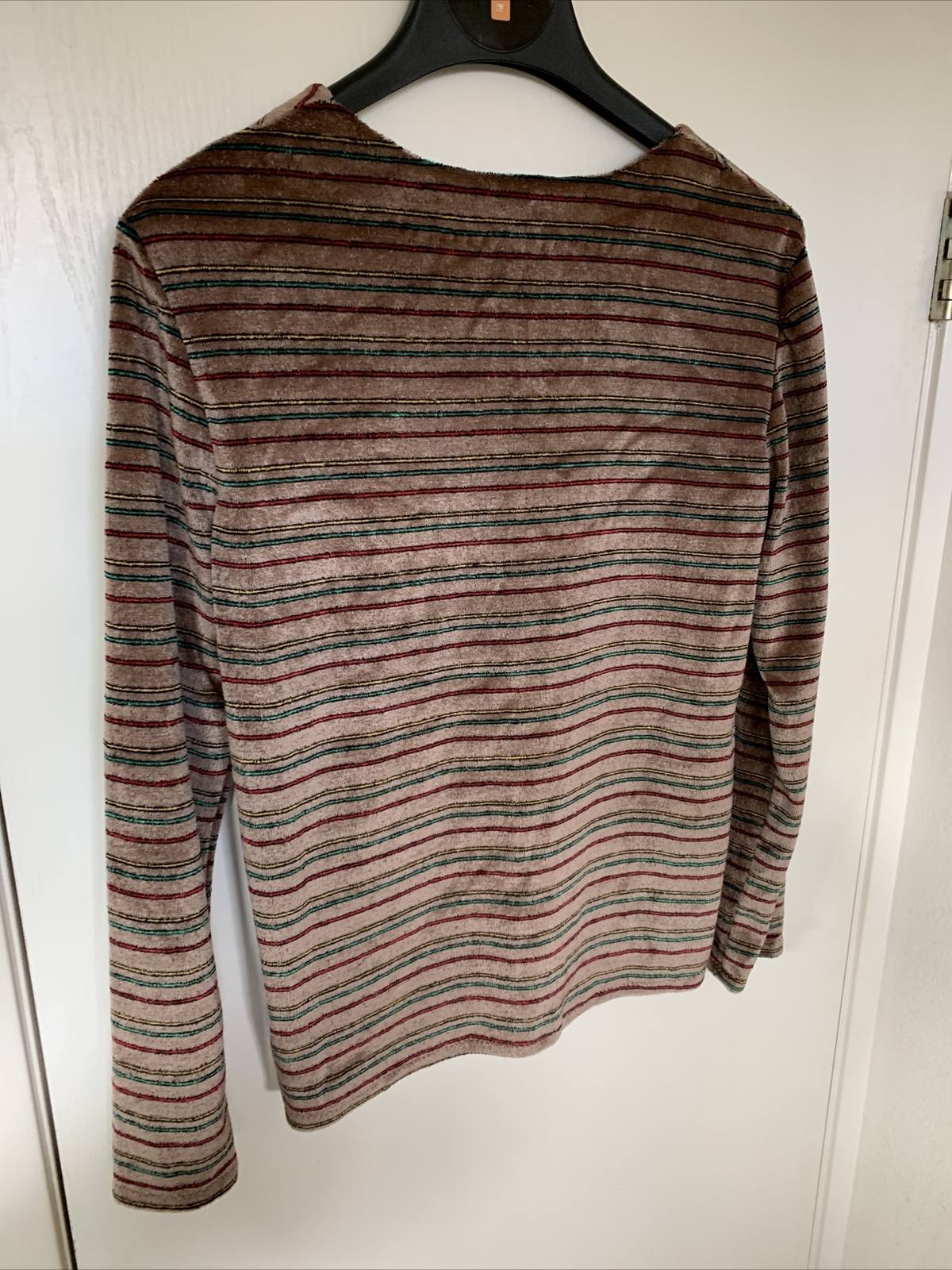 Knit Vintage 1970’s Multi Color Brown Striped V Neck Sweater Shirt Women’s Sz L