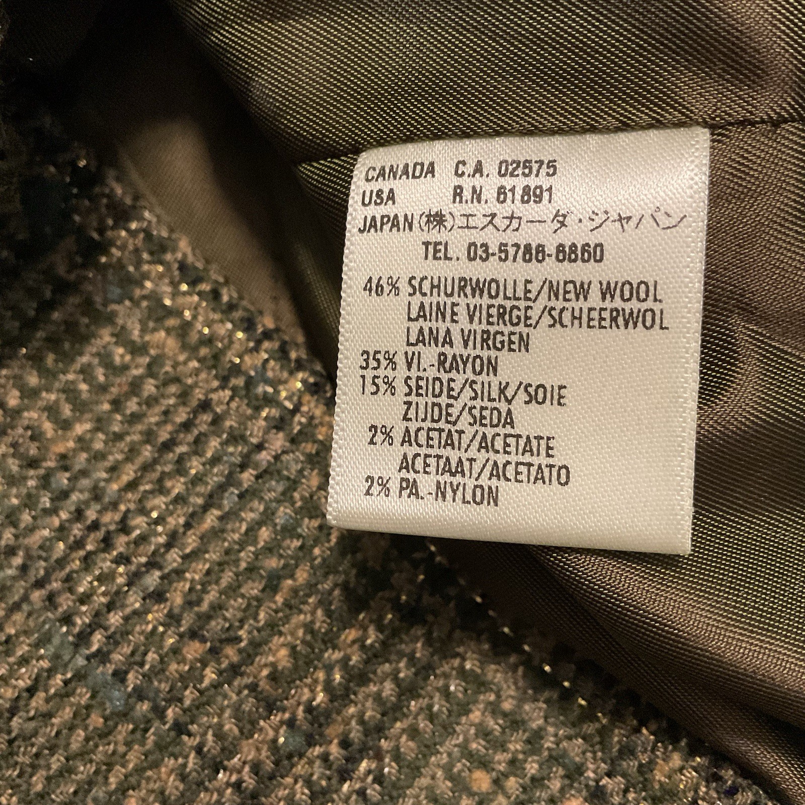 Escada Vintage Plaid Wool Silk Skirt size 34 US 4-6 Green