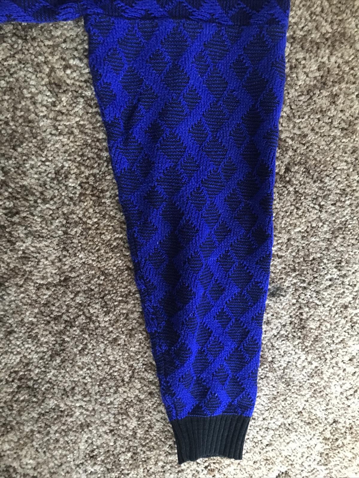 Vintage Women’s Sweater Large 80s 90s Geometric Blue Black Oversized Guam