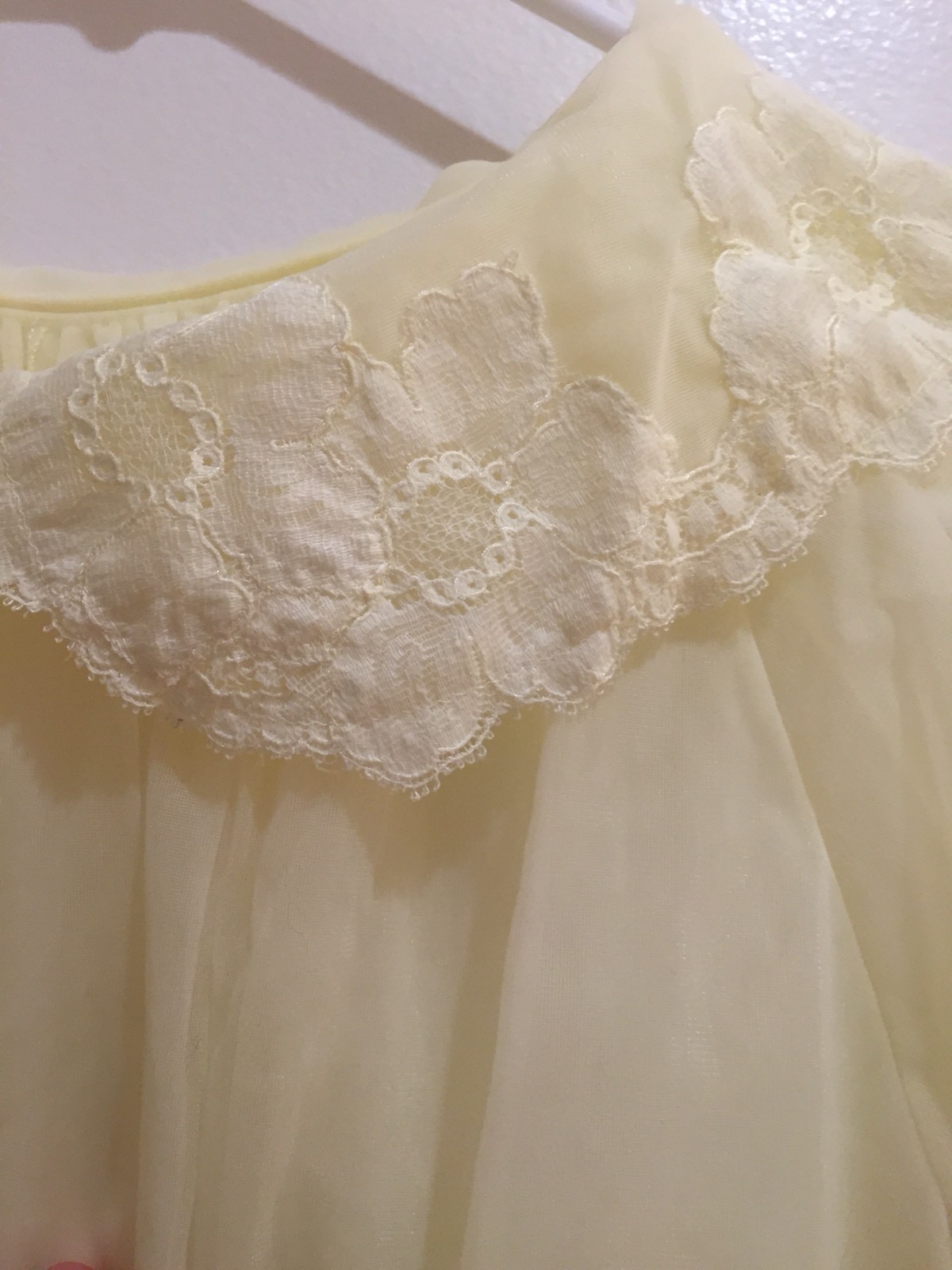Petite Shadowline Yellow Short Robe Sheer Lace Lingerie Fits S M Vintage 1960s