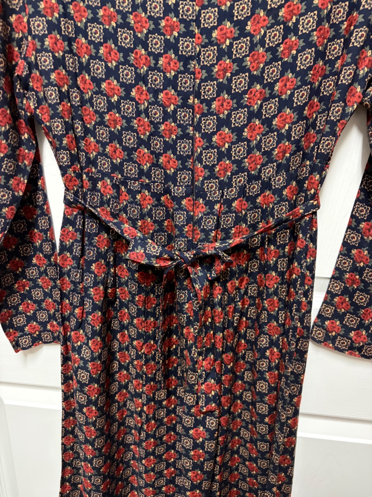 vtg 90s Ellen Ashley Dress size S black floral print Midi sweetheart neckline EC