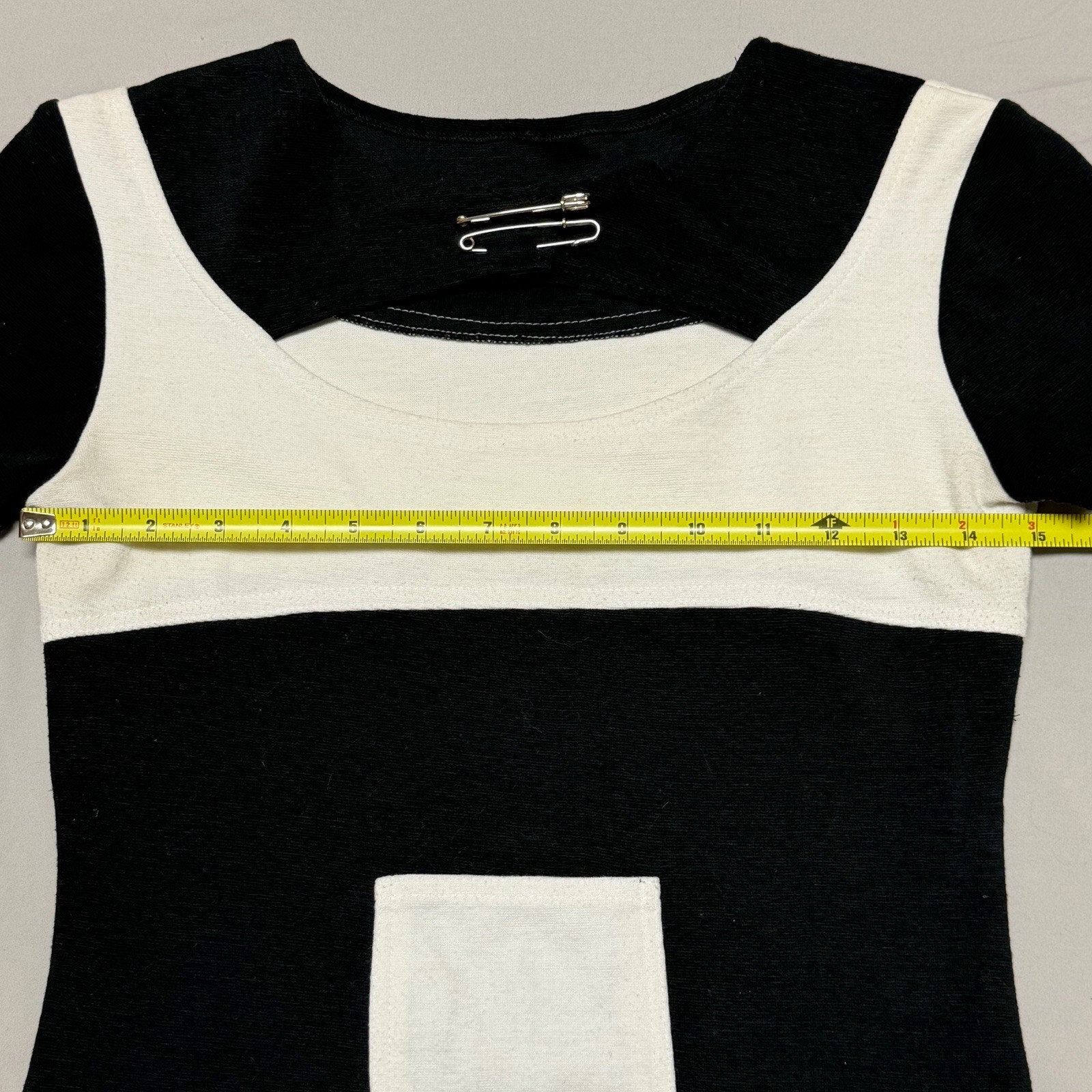 Vintage 90s Baby Tee Black White Stretch Knit Cutout Top Y2K Fitted