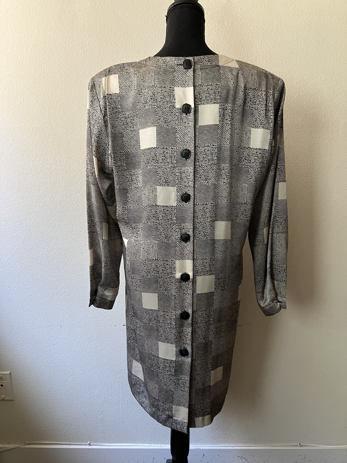 Vintage 80s Kasper Black & White Geometric Print Shift Dress Button Detail Large