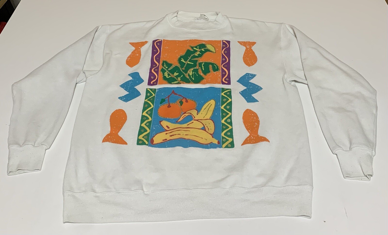 B.J. Design Concepts Vintage Sweatshirt Adult Unisex Size L Banana Orange